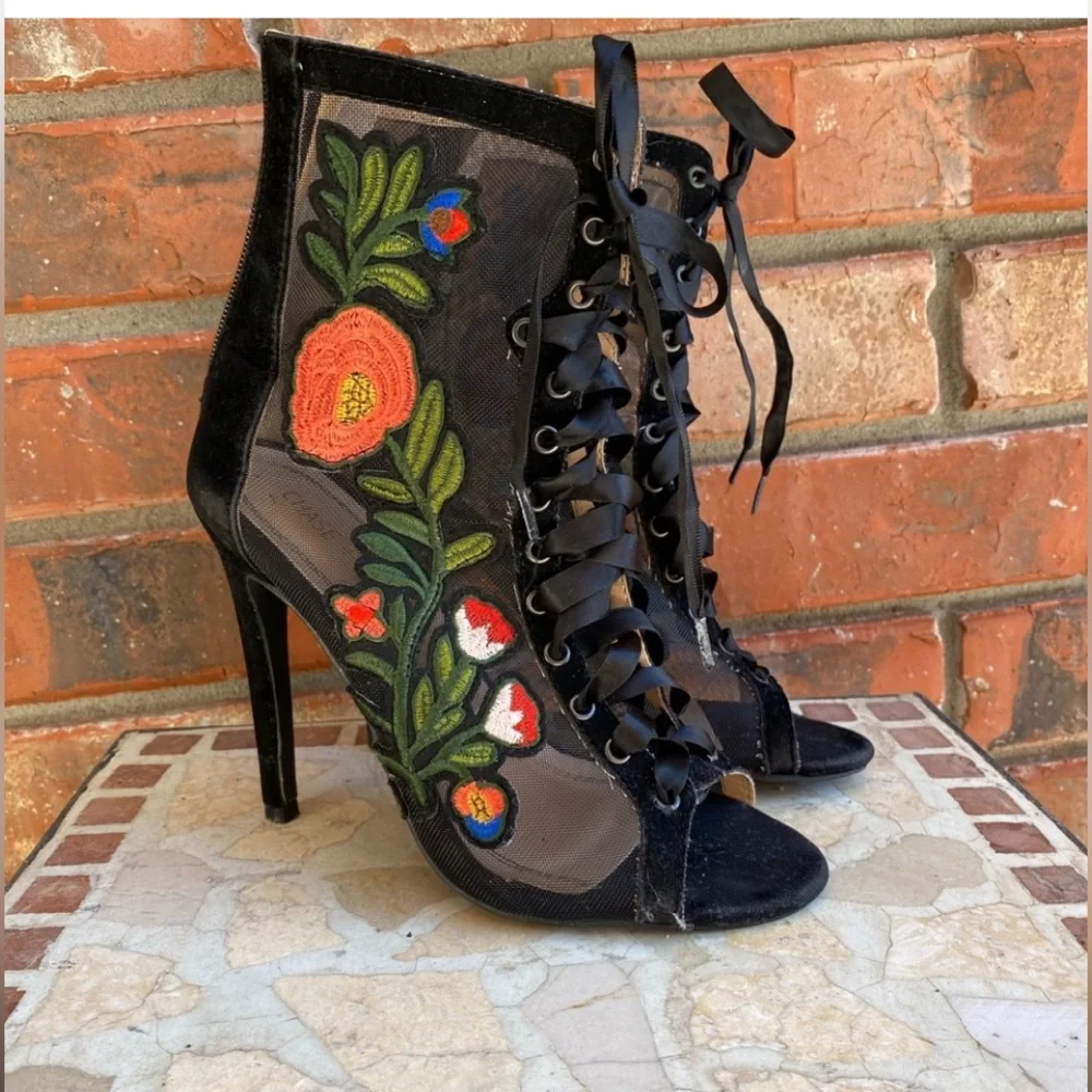 Mesh Floral CHASE+CHLOE ankle boots size 7 - Picture 4 of 4